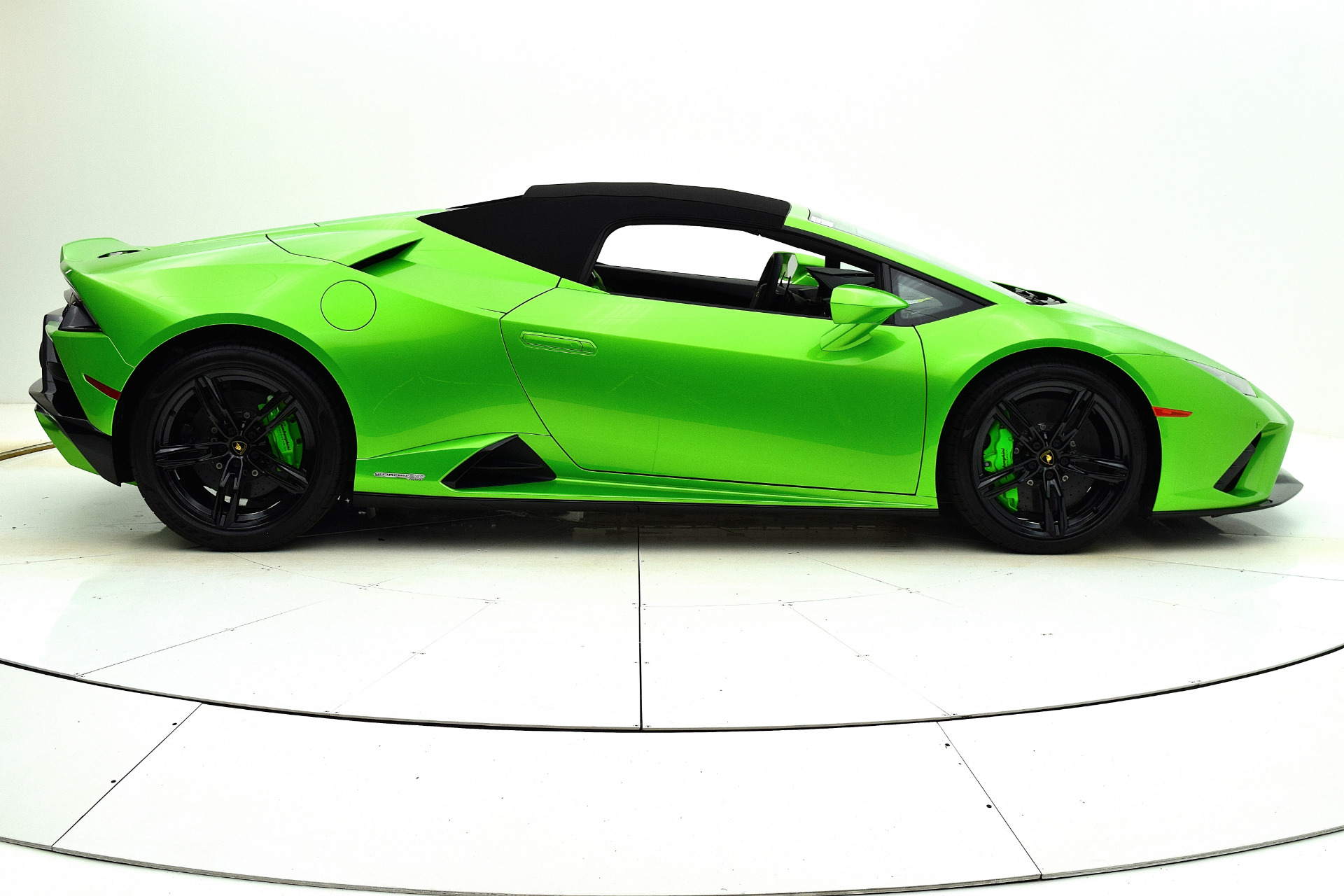 New 2022 Lamborghini Huracan EVO Spyder RWD For Sale Special Pricing