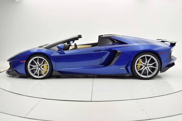 Used 2014 Lamborghini Aventador Roadster for sale Sold at F.C. Kerbeck Aston Martin in Palmyra NJ 08065 3