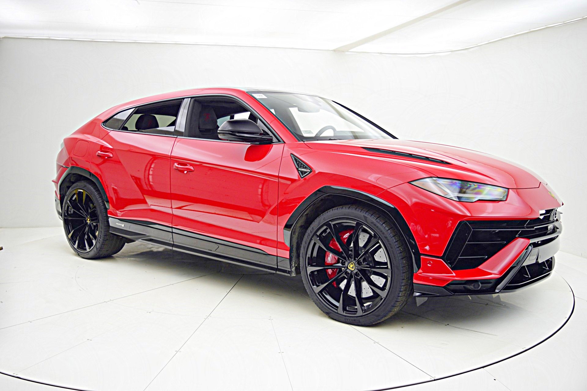 2023 Lamborghini Urus S photo 18