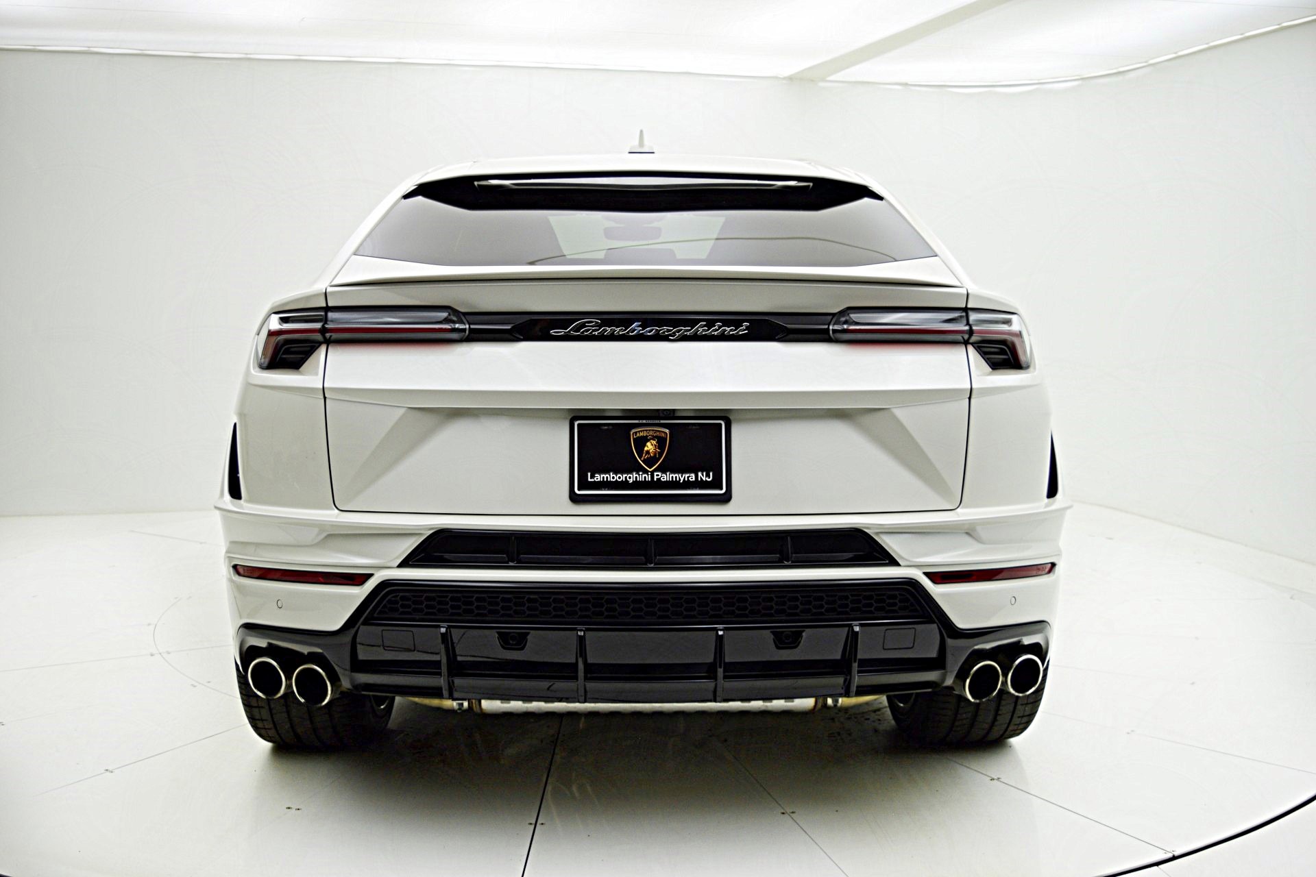 2024 Lamborghini Urus S photo 10