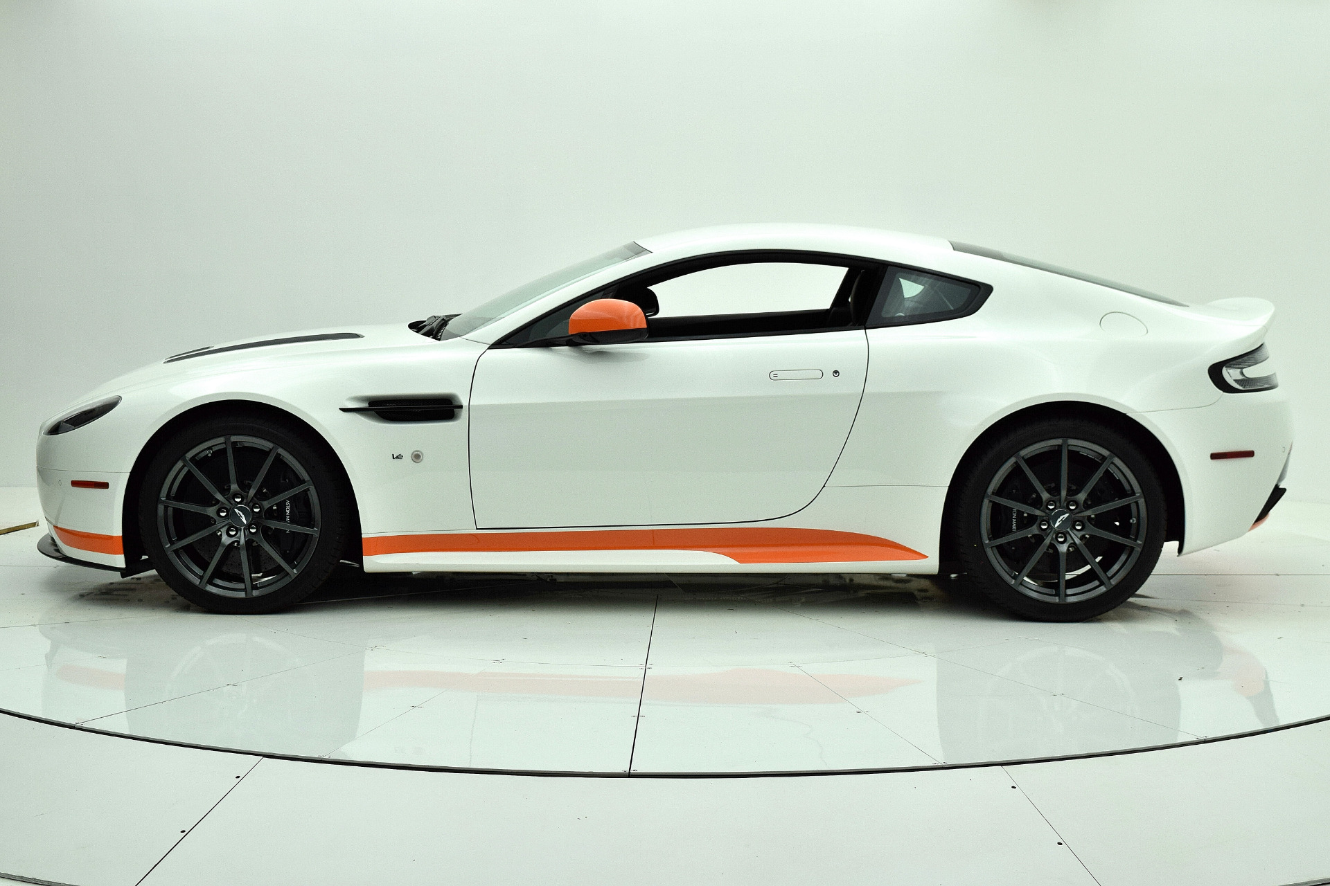 Used 2017 ASTON MARTIN V12 Vantage S For Sale (Sold) | Aston Martin