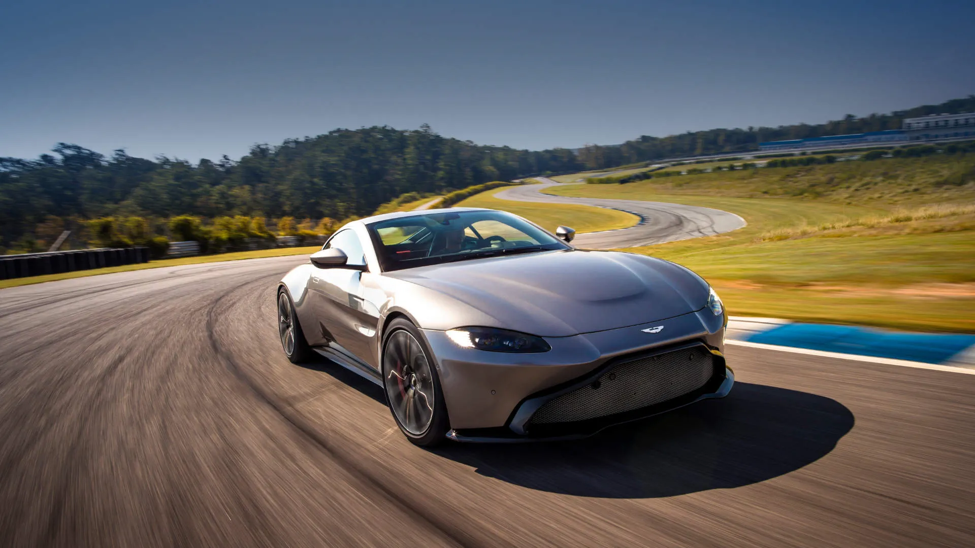 Vantage V8 Coupe